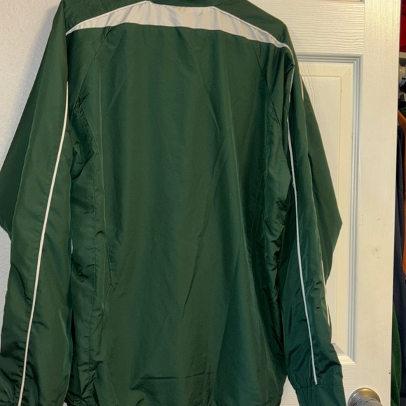 Under armor windbreaker jacket - Picture 5 of 5